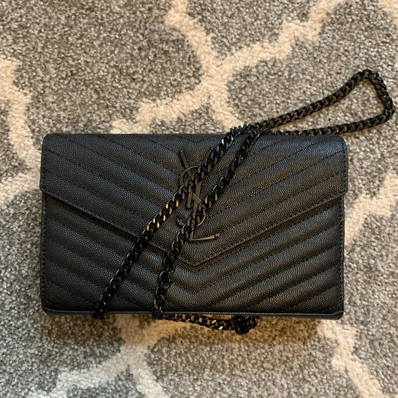 Handbags - Black envelope chain bag